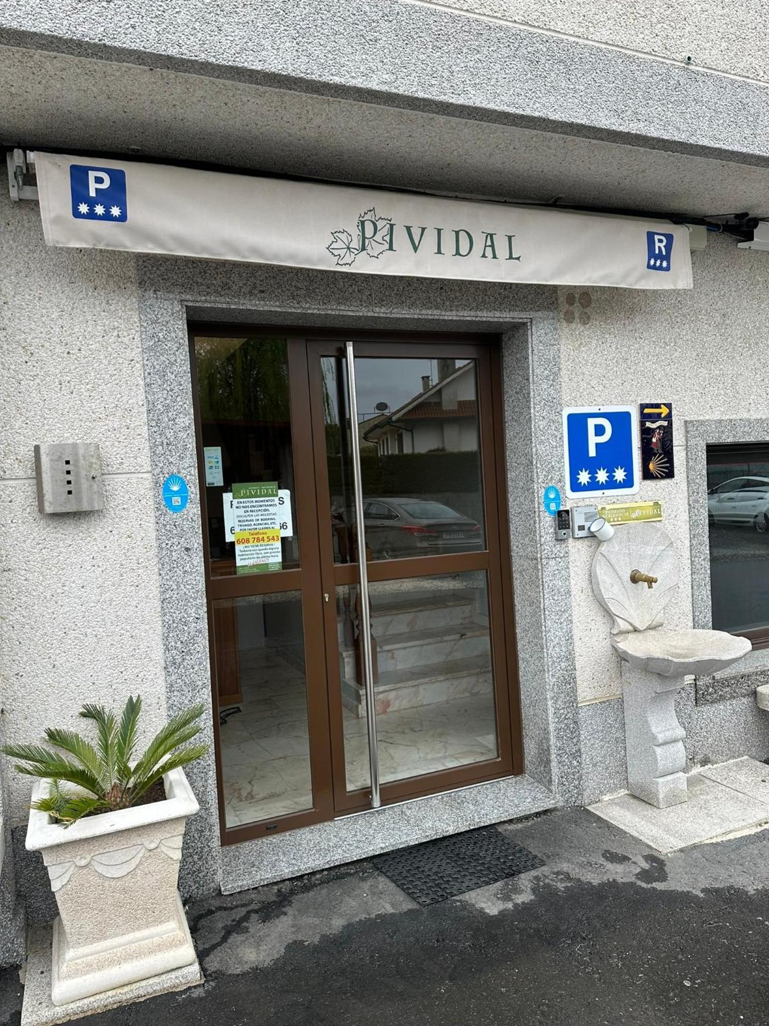 P Residencia Pividal Ξενοδοχείο Picaraña Εξωτερικό φωτογραφία